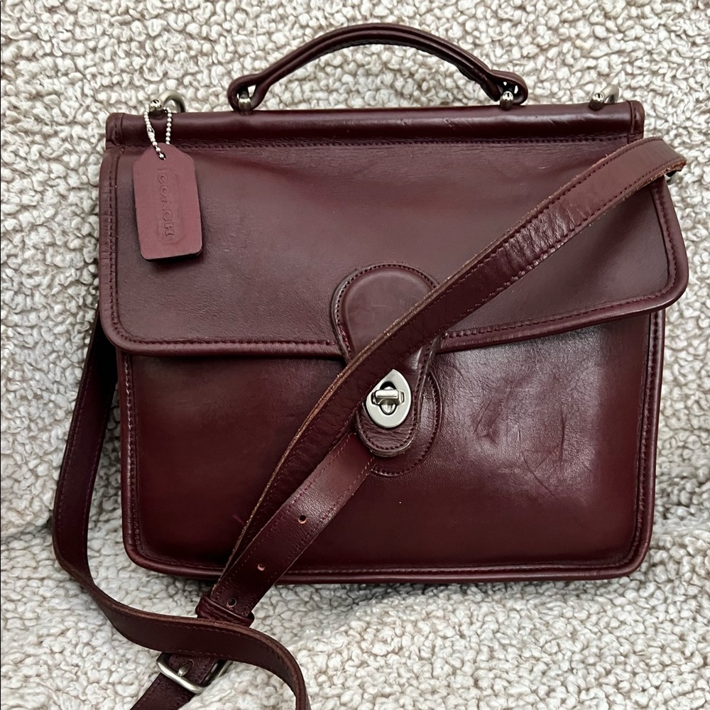 *VINTAGE* Coach Willis Bag Burgundy w/Silver Hardware